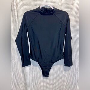 Women’s SHEIN black stretchy long sleeves Bodysuit build in bra open back Sz‎ XL